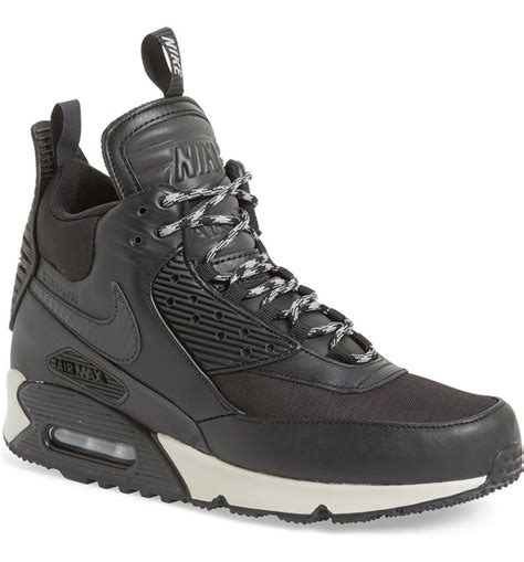 Nike Winter Boots in Herren